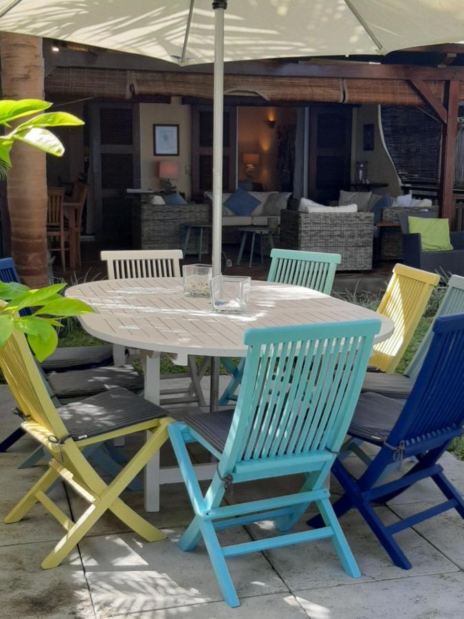 Fantastic Spacious Beachfront Villavacances Гранд-Бэй Экстерьер фото